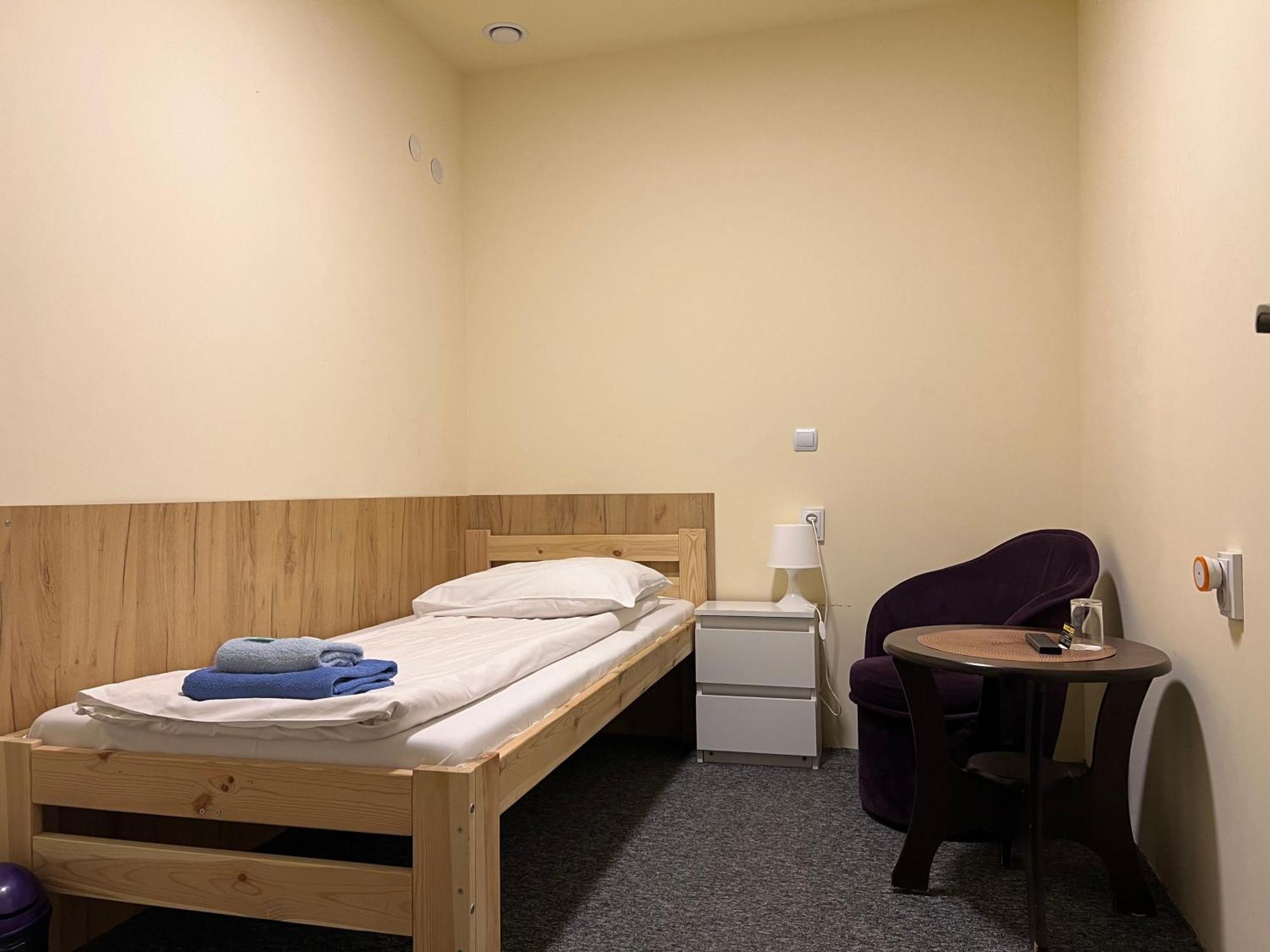 Etna - Hostel -Noclegi Rzeszow 24 Pokoje 外观 照片