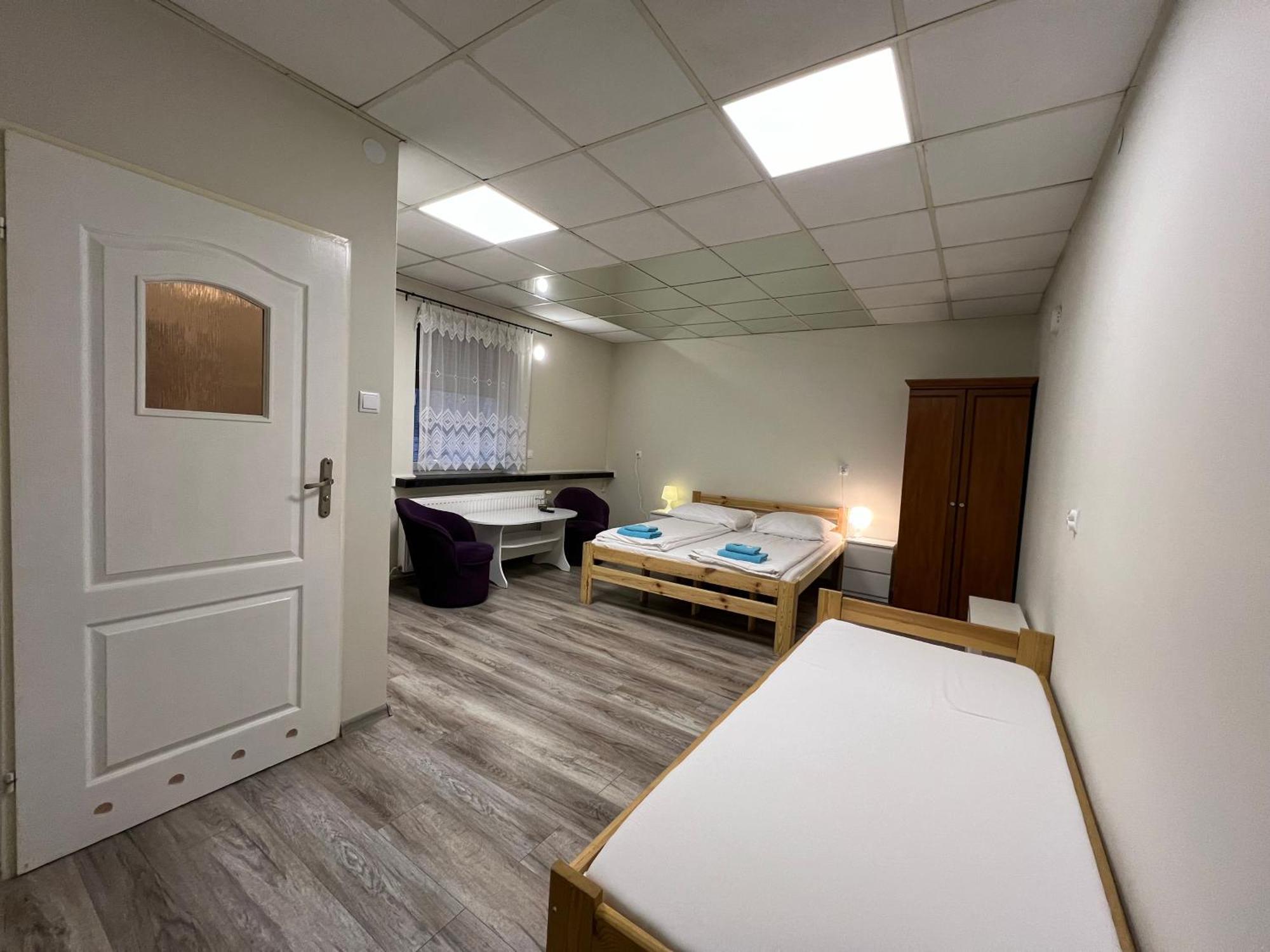 Etna - Hostel -Noclegi 热舒夫 外观 照片