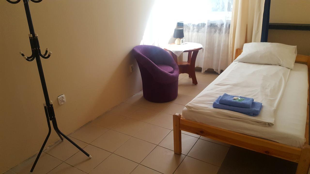 Etna - Hostel -Noclegi 热舒夫 外观 照片